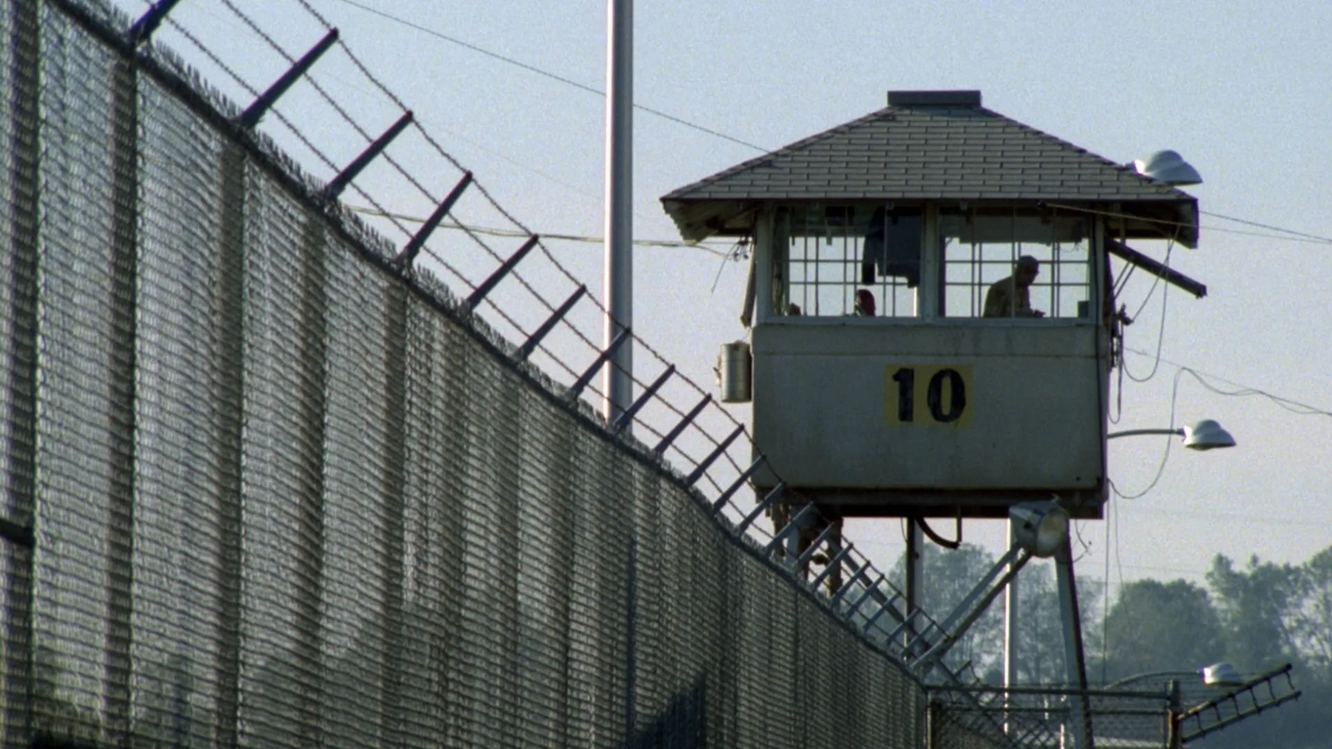 thumbnail - S5:E6 Escape from Alcatraz