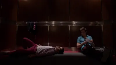 thumbnail - S6:E5 The Hurt Locker, Part 2