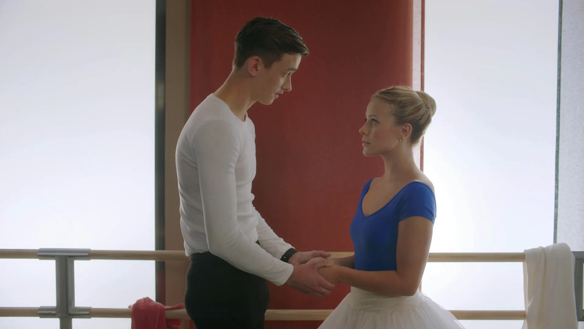 thumbnail - S3:E15 You're All Out