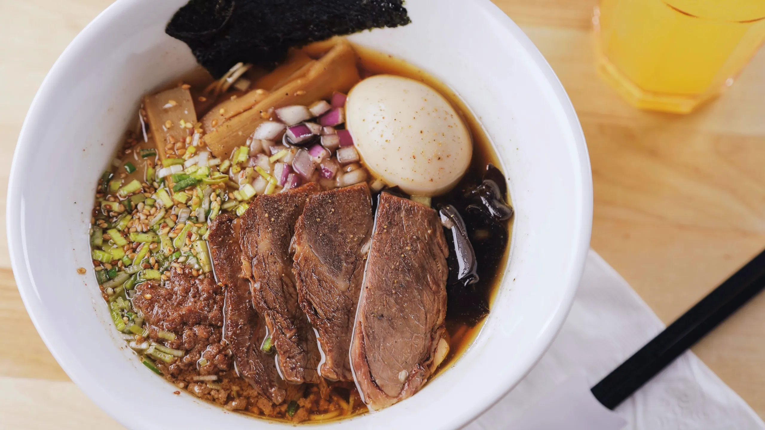 thumbnail - S51:E8 Sauerkraut, Shoyu and Shank