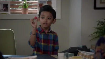 thumbnail - S4:E5 Sonogram Frog Rub Family