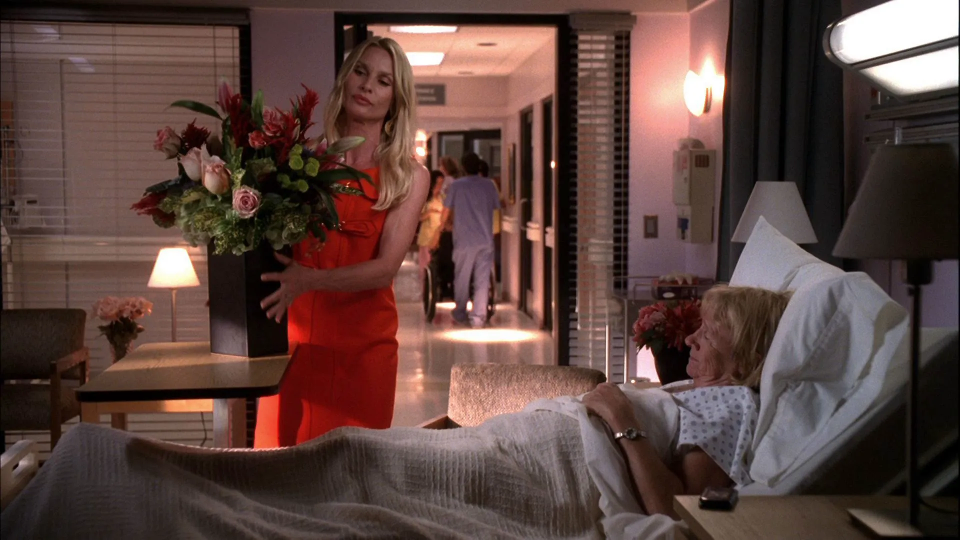 thumbnail - S5:E6 There's Always a Woman