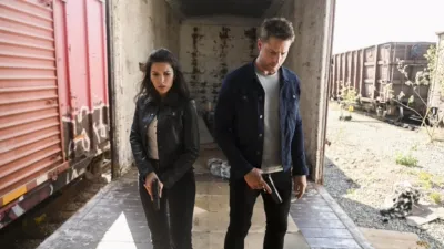 thumbnail - S2:E3 Bloodlines