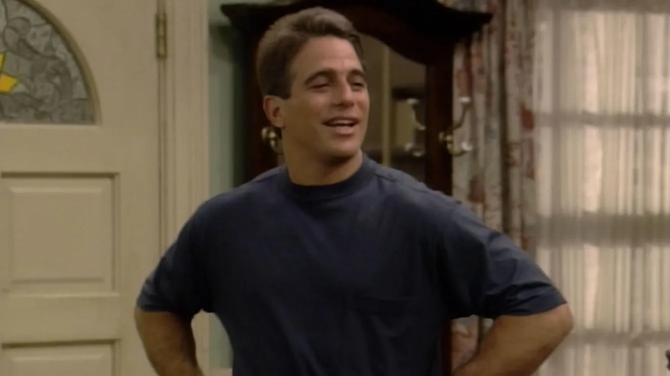 thumbnail - S8:E5 Tony Bags A Big One