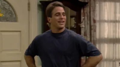 thumbnail - S8:E5 Tony Bags A Big One