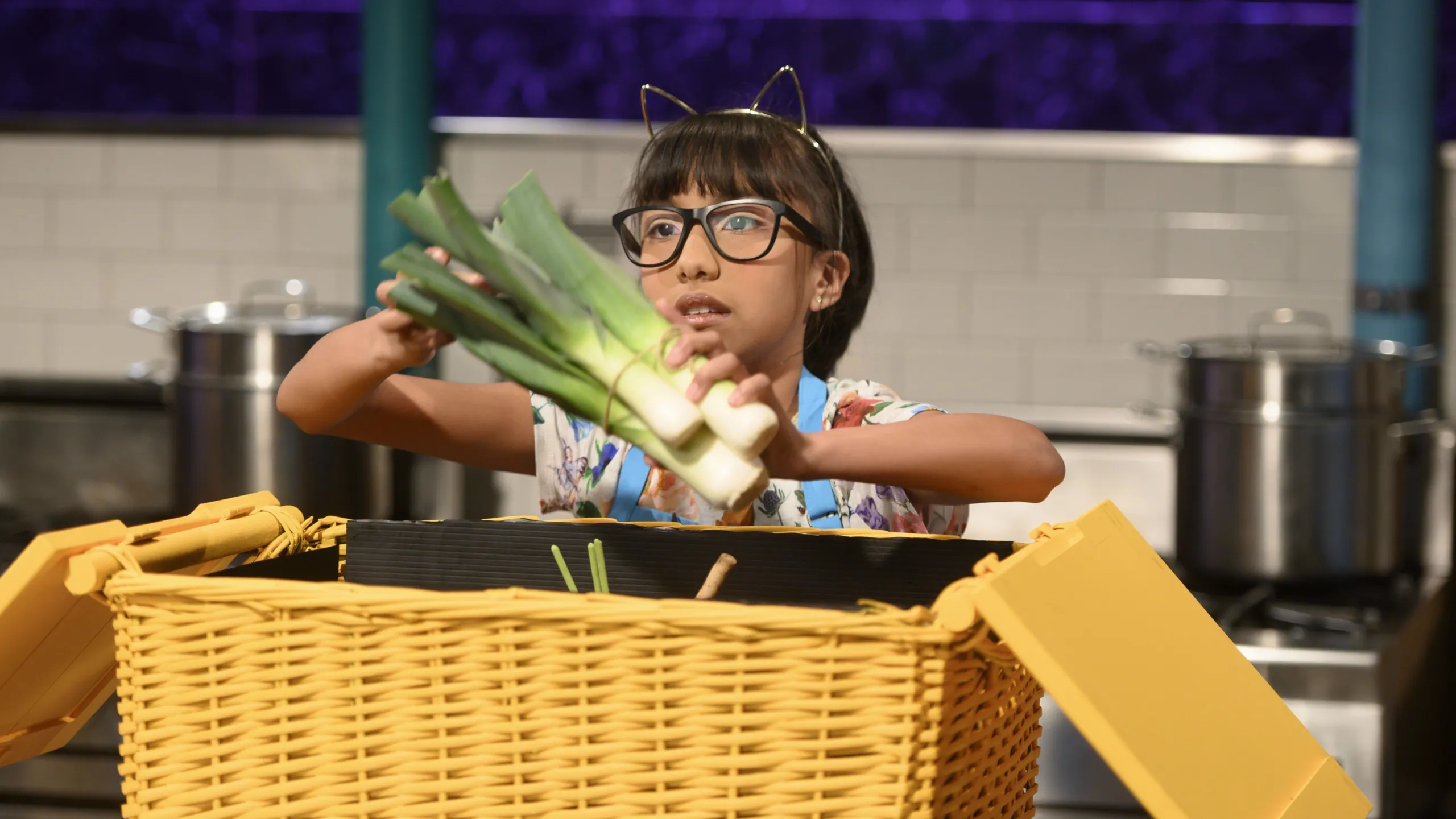thumbnail - S8:E6 Duck, Duck, Chopped!