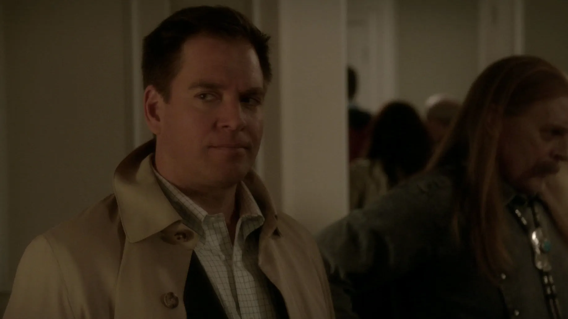 thumbnail - S11:E17 Rock and a Hard Place