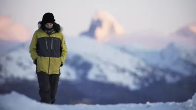 thumbnail - S1:E10 Hunted in the Arctic