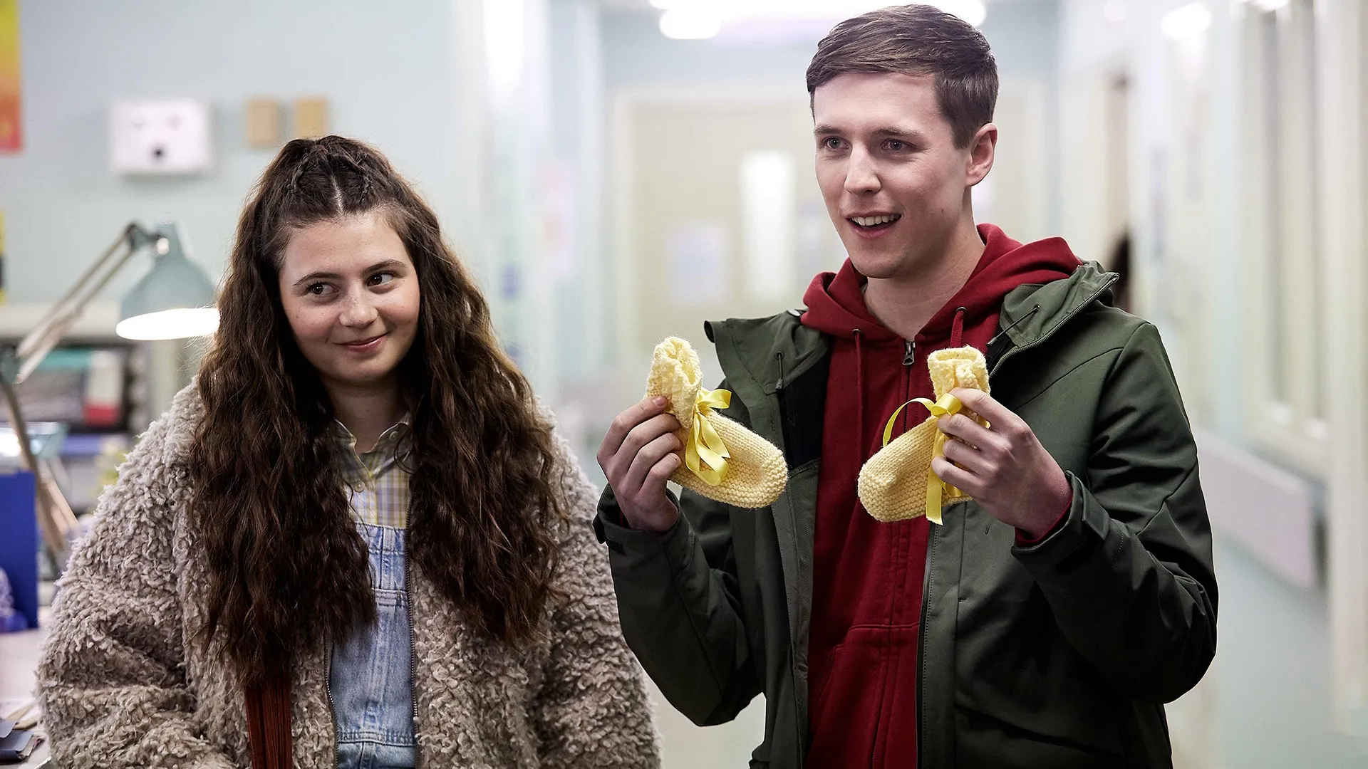 thumbnail - S4:E2 No Alternative