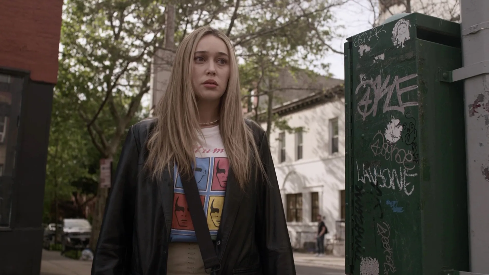 thumbnail - S1:E1 A Lovely Nowhere