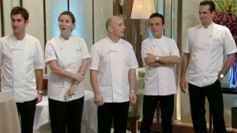 thumbnail - S4:E14 2 Chefs Compete