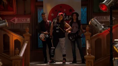 thumbnail - S4:E14 Voice-A-Rooney