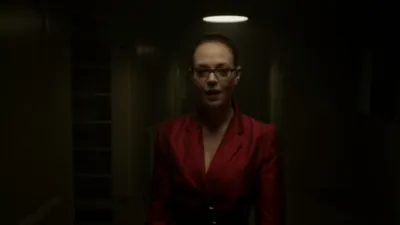 thumbnail - S4:E1 Episode 1