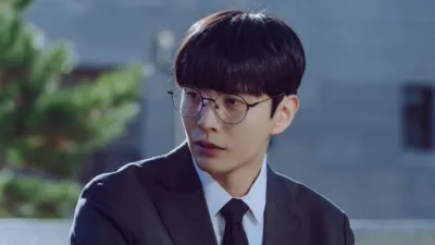 thumbnail - S1:E7 Episode 7