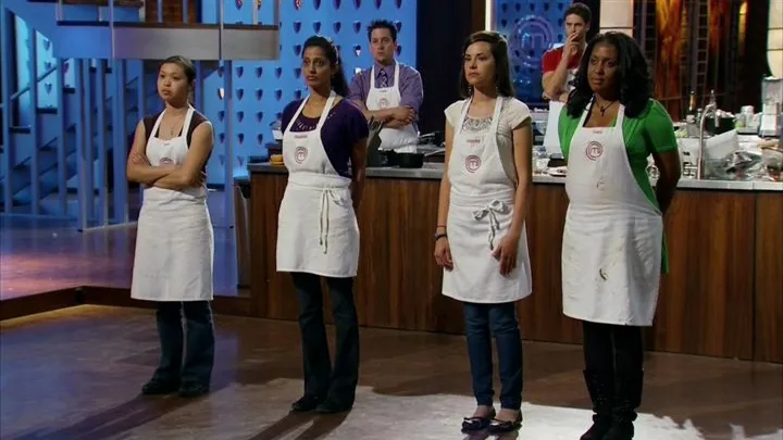 thumbnail - S1:E6 Top 9 Compete