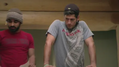 thumbnail - S19:E5 Road Kill