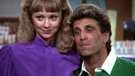 thumbnail - S1:E6 Any Friend of Diane's