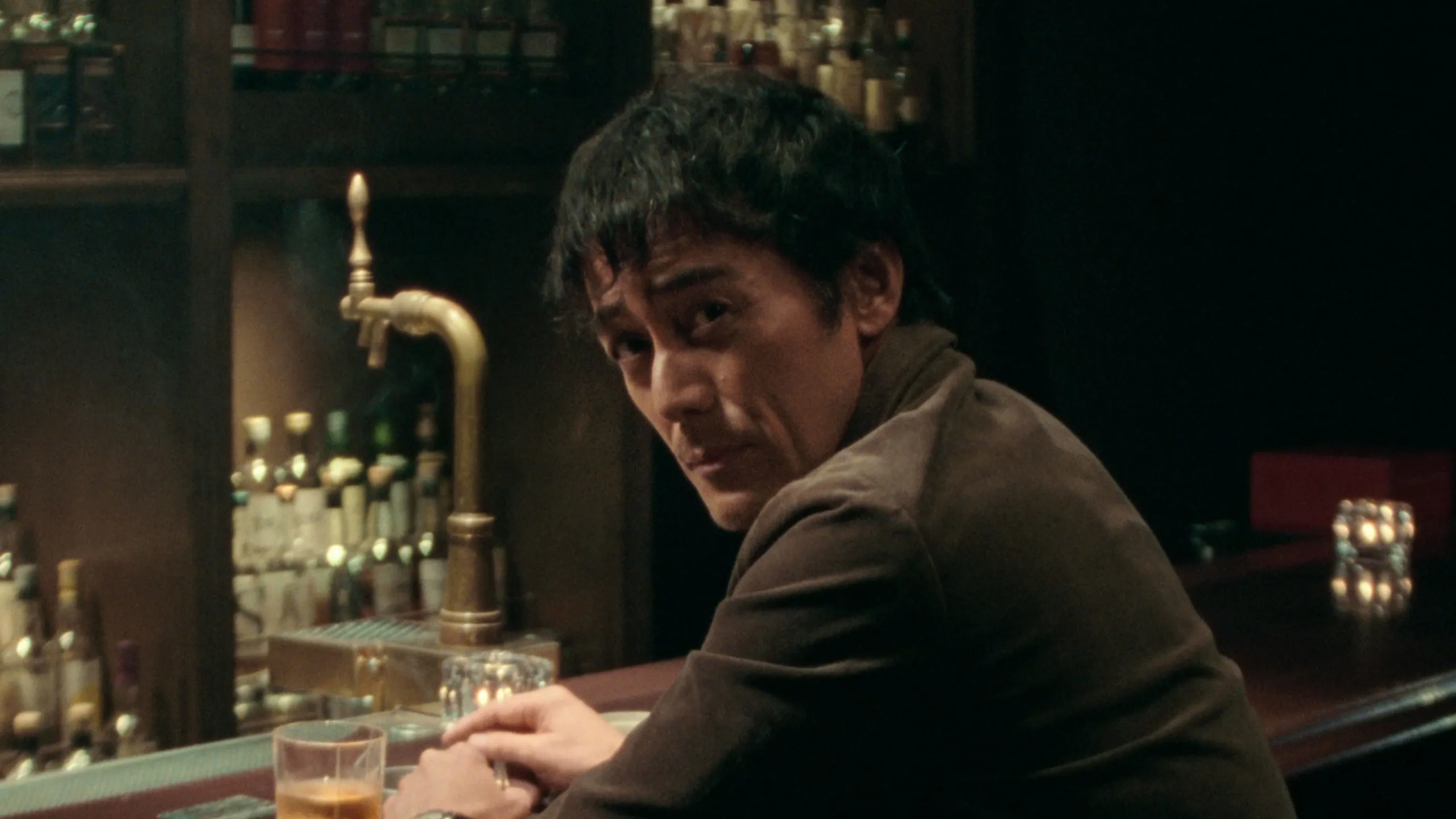 thumbnail - S1:E2 Don't You Have Any Friends?