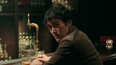 thumbnail - S1:E2 Don't You Have Any Friends?