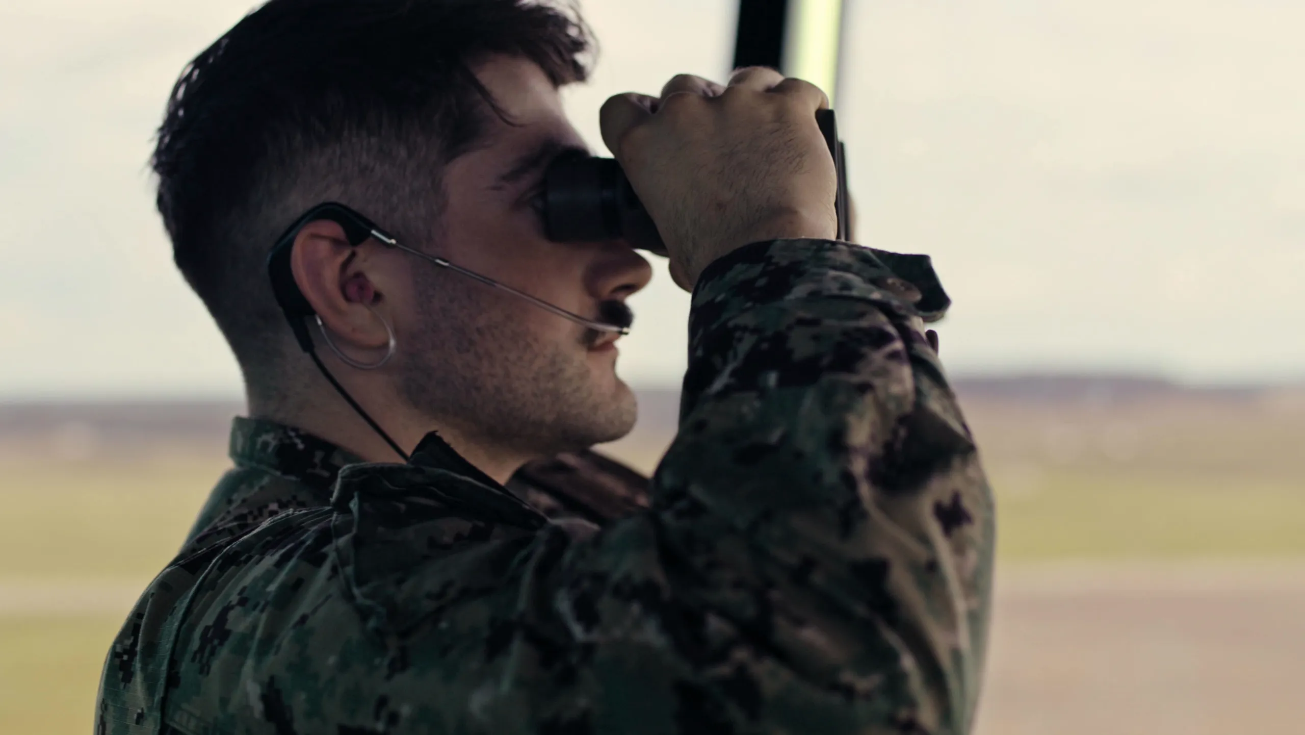 thumbnail - S1:E4 Fight's On!