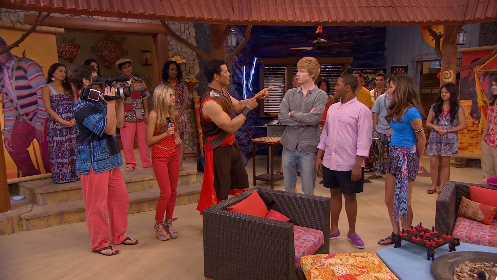 thumbnail - S3:E8 I Know What You Did Last Sunday