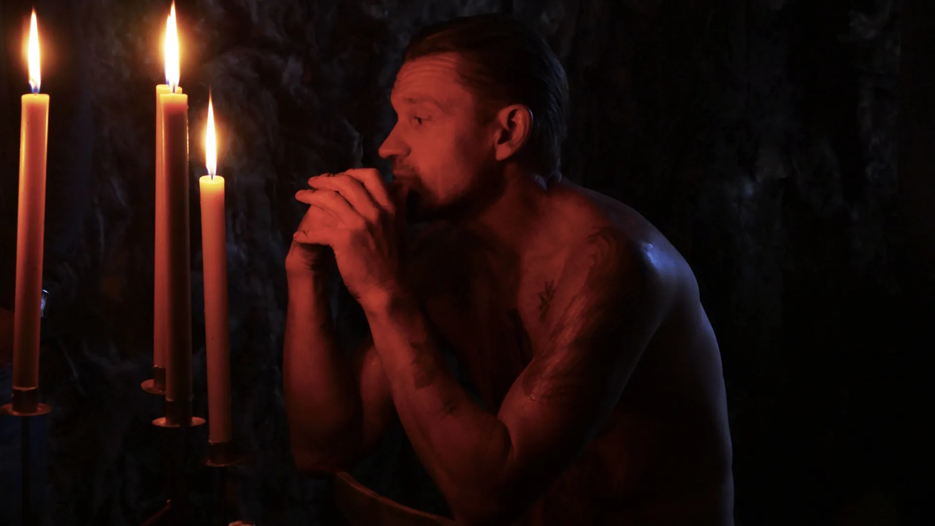 thumbnail - S3:E5 The Devil in the Pews