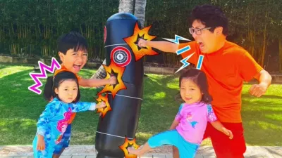 thumbnail - S11:E8 Ryan's Hawaiian Adventures!