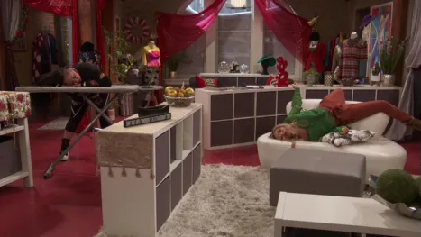 thumbnail - La casa de Raven