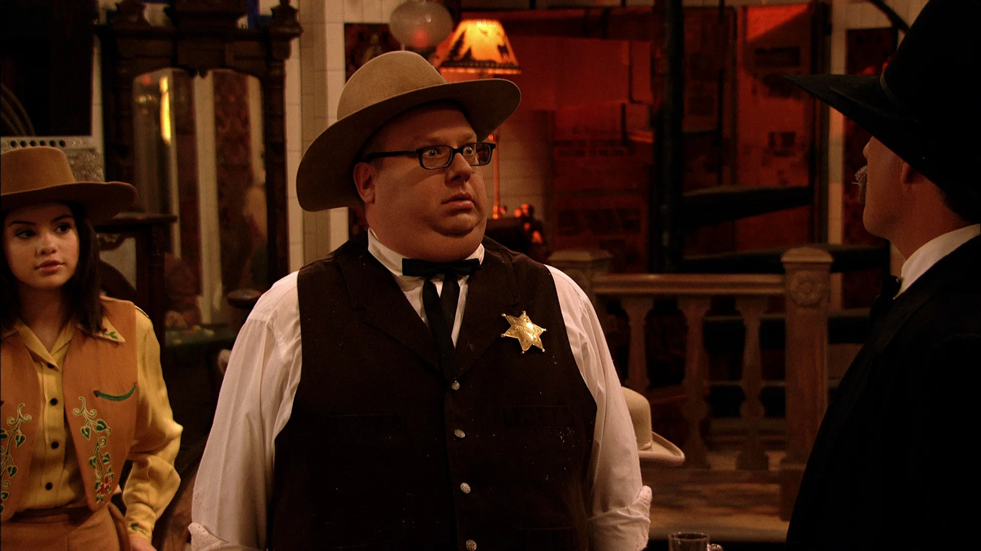 thumbnail - S3:E17 Western Show