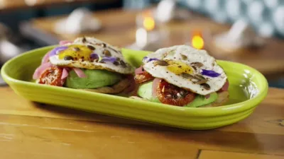 thumbnail - S3:E7 Hakuna Toastada