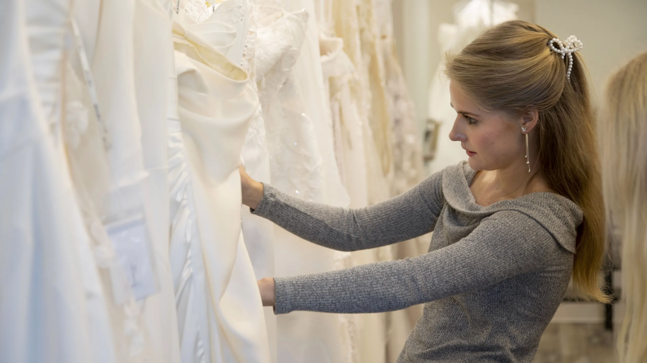 thumbnail - S7:E6 The Birds and the Bees