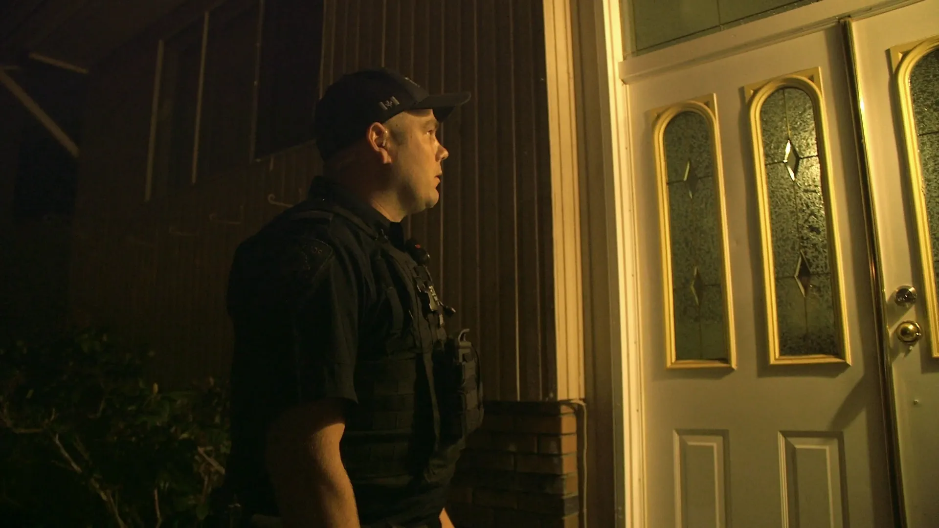 thumbnail - S7:E16 Shooting Up Suburbia