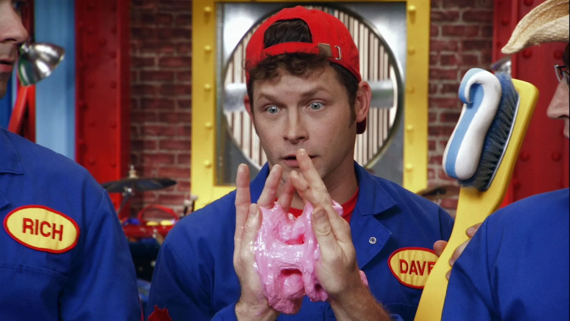 thumbnail - S1:E7 Super Goop