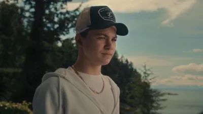 thumbnail - S1:E6 In Water They Sink the Same