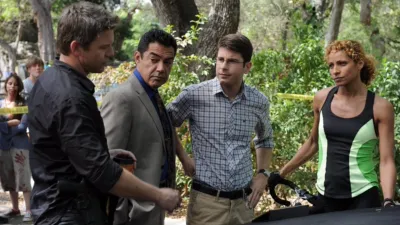 thumbnail - S4:E5 Apocalypse Now