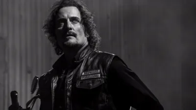 thumbnail - S7:E3 Playing with Monsters