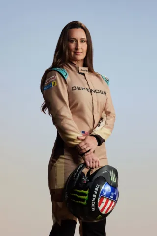 thumbnail - Sara Price: Chasing Dakar