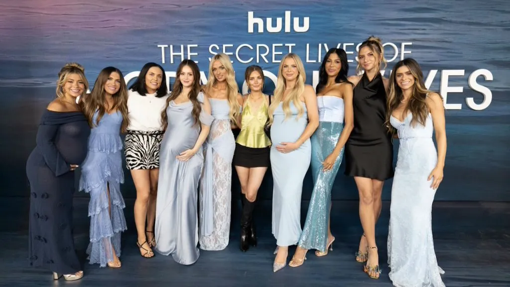 A title image from The Secret Lives of Mormon Wives, a Hulu Original reality TV show.