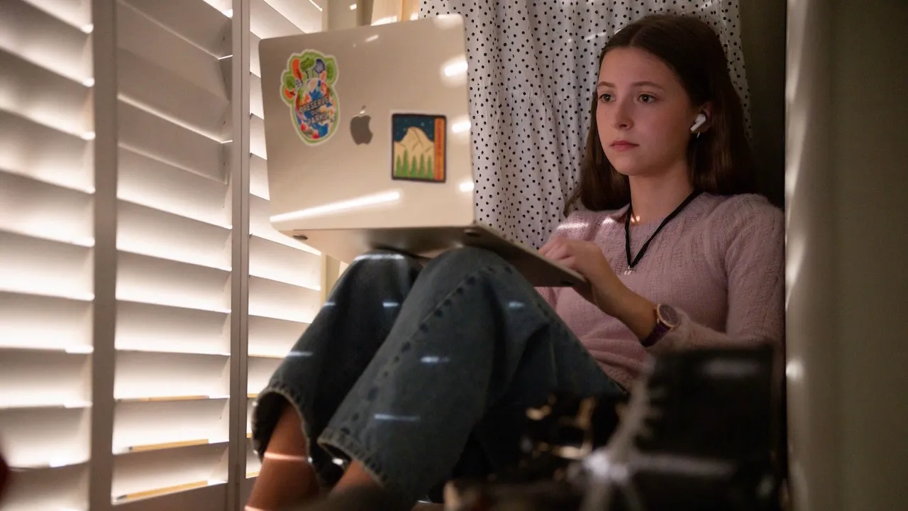 Keeley Karsten as Leah in Malcolm in the Middle: Life’s Still Unfair.