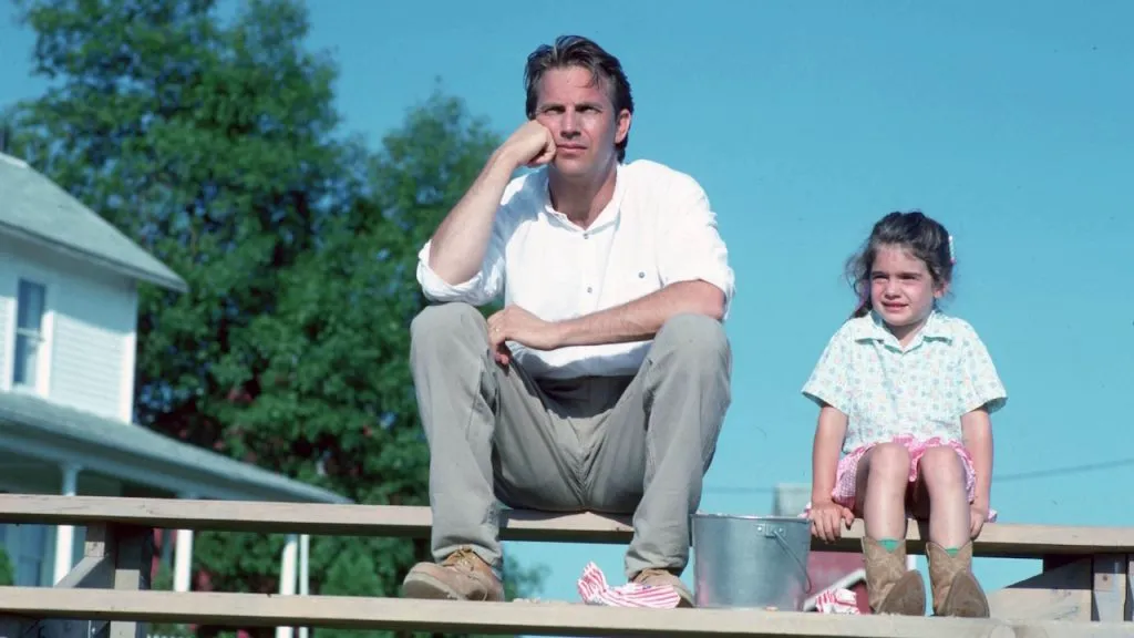 A still image from Field of Dreams, an ’80s movie starring Kevin Costner.