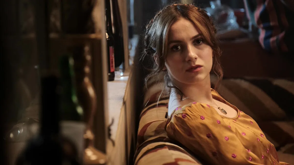 Maude Apatow as Lexi Howard in Euphoria.